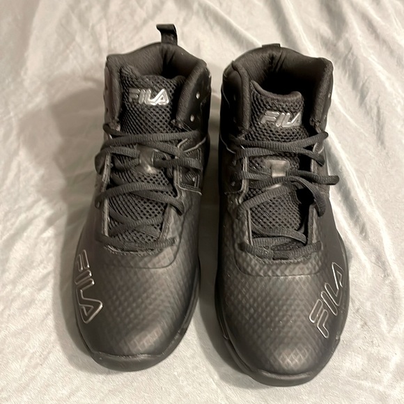 (worn) - Picture 1 of 3